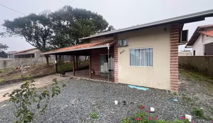 Casa com 2 quartos à venda na Loteamento Jardim Noêmia, Praia do Ervino, São Francisco do Sul, 150 m2 por R$ 550.000