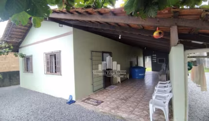 Casa com 3 quartos à venda na Loteamento Tamboretes, Praia do Ervino, São Francisco do Sul por R$ 280.000