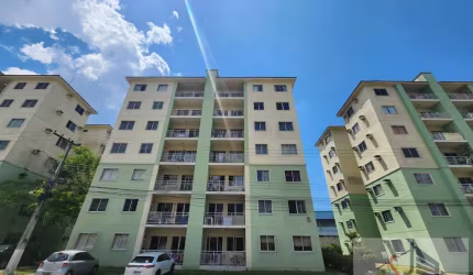 Alugo Apartamento de 03 Quartos no Cond. Arboretto - Coroado.