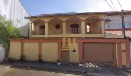 Casa com 3 dormitórios à venda, 275 m² por R$ 950.000,00 - Bosque dos Eucaliptos - São José dos Campos/SP