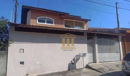 Casa com 3 dormitórios à venda, 320 m² por R$ 585.000,00 - Parque Interlagos - São José dos Campos/SP