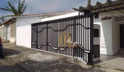 Casa com 3 dormitórios à venda, 142 m² por R$ 318.000,00 - Conjunto São Benedito - Jacareí/SP