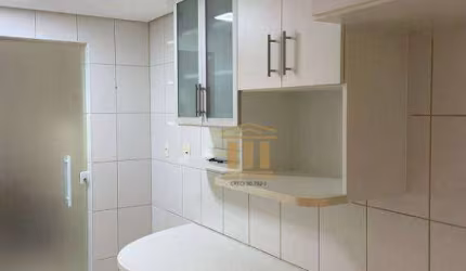 Apartamento 3 dormitórios, sendo 1 suíte, zona Sul - S.J.C.