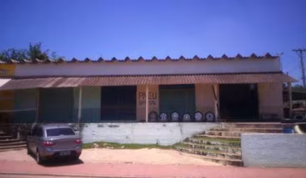 Galpão à venda, 1300 m² por R$ 850.000,00 - Vila Cristina - São José dos Campos/SP