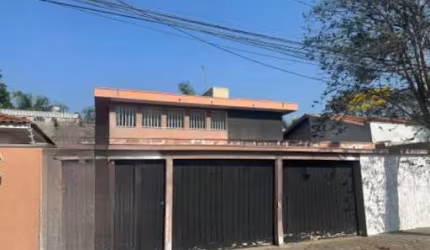 Sobrado com 4 dormitórios para alugar, 190 m² por R$ 5.690,00 - Vila Betânia - São José dos Campos/SP