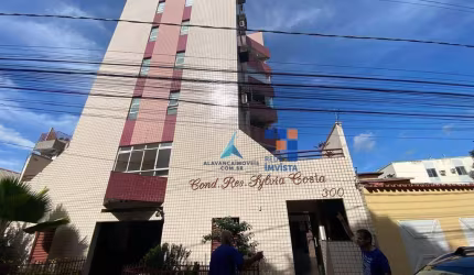 Apartamento com 3 dormitórios à venda, 82 m² por R$ 450.000,00 - Esplanada - Governador Valadares/MG