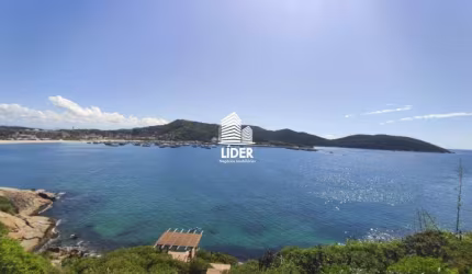 Casa Alto Padrão vista mar à venda Pontal do Atalaia - Arraial do Cabo (RJ)