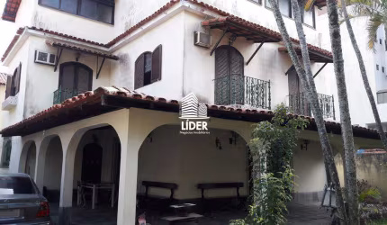 Casa 6 quartos à venda Braga