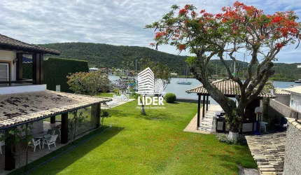 Casa independente alto padrão próximo a Praia do Forte - Cabo Frio (RJ)