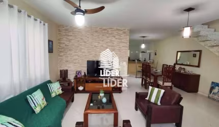 Casa com 4 dormitórios à venda, 126 m² por R$ 650.000,00 - Parque Burle - Cabo Frio/RJ
