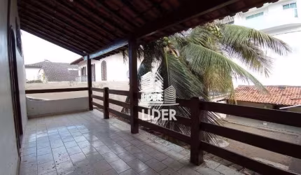 Casa com 3 dormitórios à venda, 200 m² por R$ 2.500.000,00 - Praia do Forte - Cabo Frio/RJ