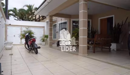 Casa com 4 dormitórios à venda, 360 m² por R$ 2.500.000,00 - Jardim Excelsior - Cabo Frio/RJ