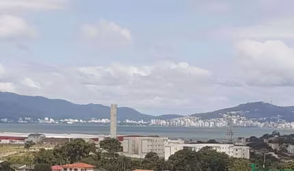Casa em biguaçu
