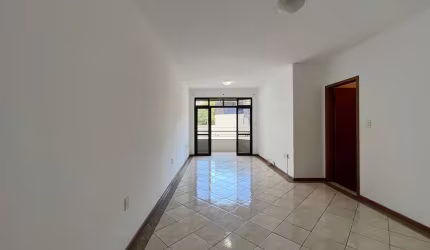 Apartamento à venda com 3 dormitórios (sendo 1 suíte), no bairro Kobrasol - São José/ SC.