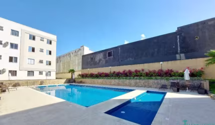 Apartamento 2 dormitórios com piscina