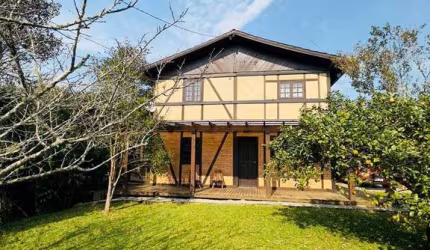 Chácara Maravilhosa com 2 Casas em São Bonifácio