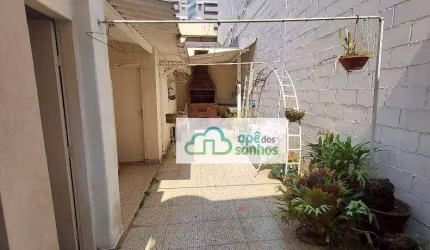 Casa super bem localizada!