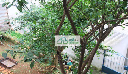 2 casas num terreno de 280 m²