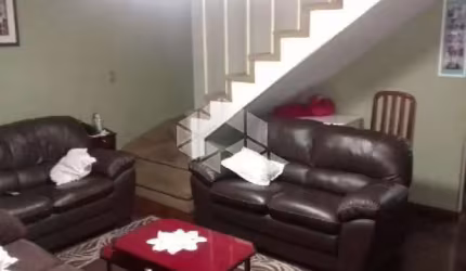 Casa com 2 quartos à venda na Rua George Samuel, 51, Jardim Mangalot, São Paulo por R$ 600.000
