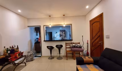Casa com 3 quartos à venda na Rua Amadeu Vives, 176, Jardim São Ricardo, São Paulo por R$ 648.000