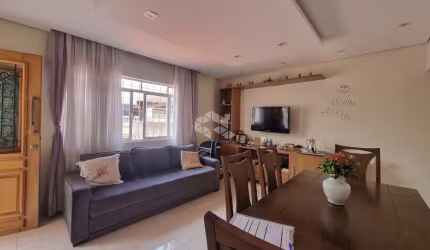 Casa com 2 quartos à venda na Rua Américo Machado, 288, Vila Bonilha Nova, São Paulo por R$ 600.000
