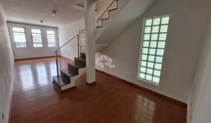 Casa com 3 quartos à venda na Rua Professor Octávio de Carvalho, 43, Jardim São José (Zona Norte), São Paulo por R$ 620.000