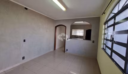 Casa com 3 quartos à venda na Salvador Sala, 192, Piqueri, São Paulo por R$ 850.000