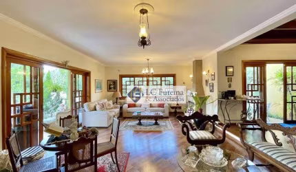 Casa com 4 dormitórios à venda, 336 m² por R$ 1.500.000,00 - Granja Viana - Carapicuíba/SP