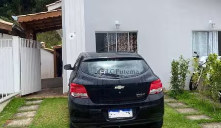 Casa com 2 dormitórios à venda, 50 m² por R$ 300.000,00 - Cotia - Cotia/SP