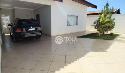 Casa com 3 dormitórios à venda, 230 m² por R$ 850.000,00 - Cariobinha - Americana/SP