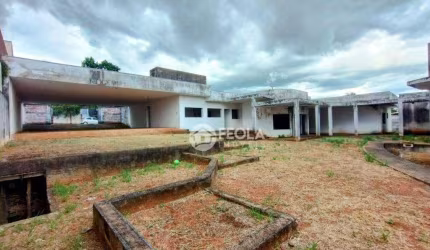Casa com 830m² em fase de construção, 4 suítes, para alugar, por R$ 5.000,00/mês - Vila Santa Catarina - Americana/SP