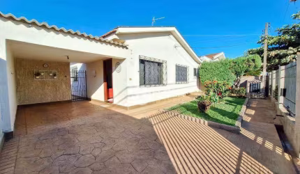Casa com 2 dormitórios à venda, 72 m² por R$ 540.000,00 - Cariobinha - Americana/SP
