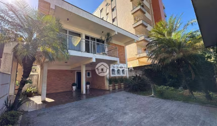Casa com 3 dormitórios à venda, 187 m² por R$ 2.500.000 - Vila Frezzarin - Americana/SP