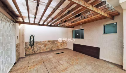 Casa com 3 dormitórios à venda, 236 m² por R$ 799.000,00 - Parque Universitário - Americana/SP
