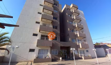 Apartamento com 2 dormitórios à venda, 69 m² por R$ 350.000,00 - Vila Santa Maria - Americana/SP