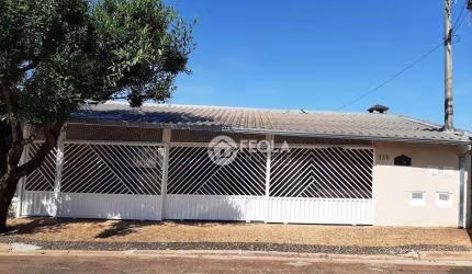 Casa com 2 dormitórios à venda, 166 m² por R$ 500.000,00 - Vila São Pedro - Americana/SP