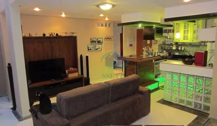 Apartamento de cobertura, com 2 quartos, 1 suíte, 164m², excelente localização,cozinha planejada,aceita permuta e proposta,vale a pena conhecer.