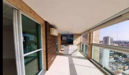 Apartamento a venda de 205 metros, com 4 dormitórios, sendo 2 suítes, varanda gourmet e 4 vagas,  a 6 minutos a pé do metrô Praça da Árvore