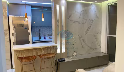 Apartamento a venda de 2 dormitórios, sendo uma suíte, com 2 vagas na Vila das Mercês