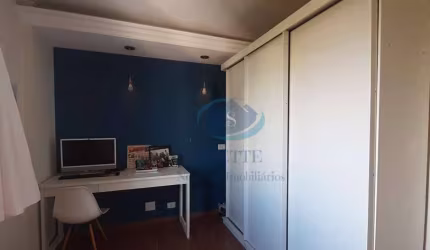 Apartamento a venda com 2 dormitórios e 1 vaga no Moinho Velho