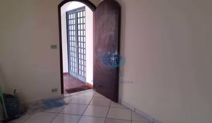 Casa a venda, com 3 dormitórios, 130 m² e 2 vagas na Vila Brasilina - São Paulo/SP