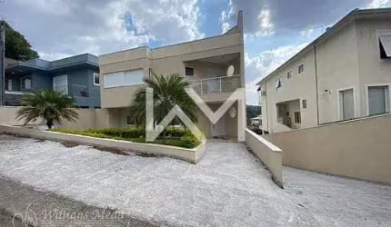 Sobrado residencial em Granja Viana - Carapicuíba, SP