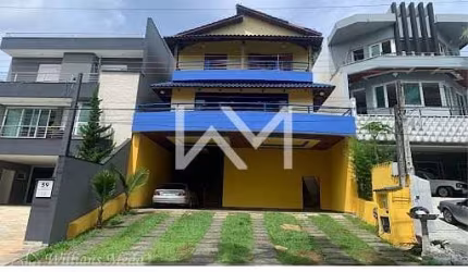 Sobrado 4 dormitórios e 10 vagas de garagem à venda, 420m² por R$1.550.000,00 em Condomínio Aruã, M