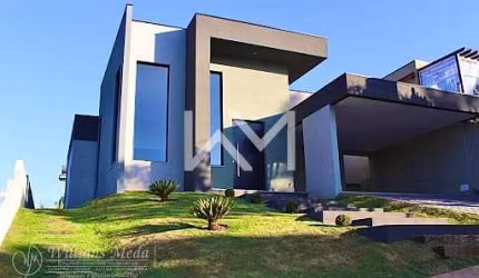 Casa em Condomínio Fechado em Atibaia/SP