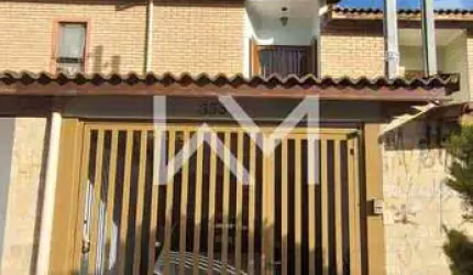 Sobrado à venda com 2 suítes e 2 vagas, Parque Continental I, Guarulhos, SP R$ 650.000,00