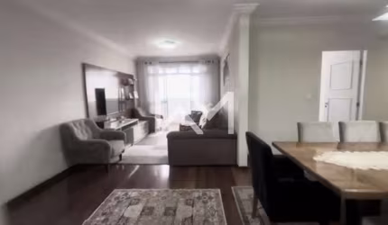 Apartamento à venda com 110m² com 3 quartos, 1 suíte com closet e 2 vagas de garagem - Camargos, Gu