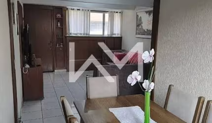 Maravilhoso Apartamento à venda com 3 dormitórios, sendo 1 suíte, 1 banheiro, 1 vaga de garagem, 68