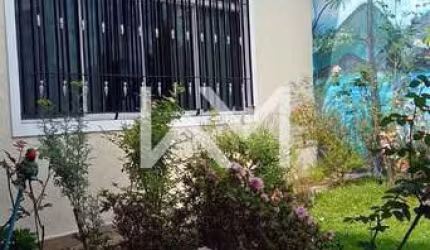 Casa à Térrea a venda, com 3 quartos e 2 vagas, Jardim Paraventi, Guarulhos, SP