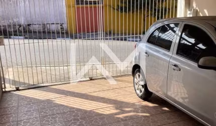 Casa térrea  à venda com 2 quartos, sendo 1 suíte e 2 vagas, Vila Alice, Diadema, SP