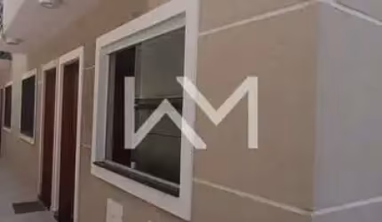 **'Oportunidade Única! Sobrado a Venda em Condomínio Fechado na Vila Medeiros – 2 Dormitórios, 1